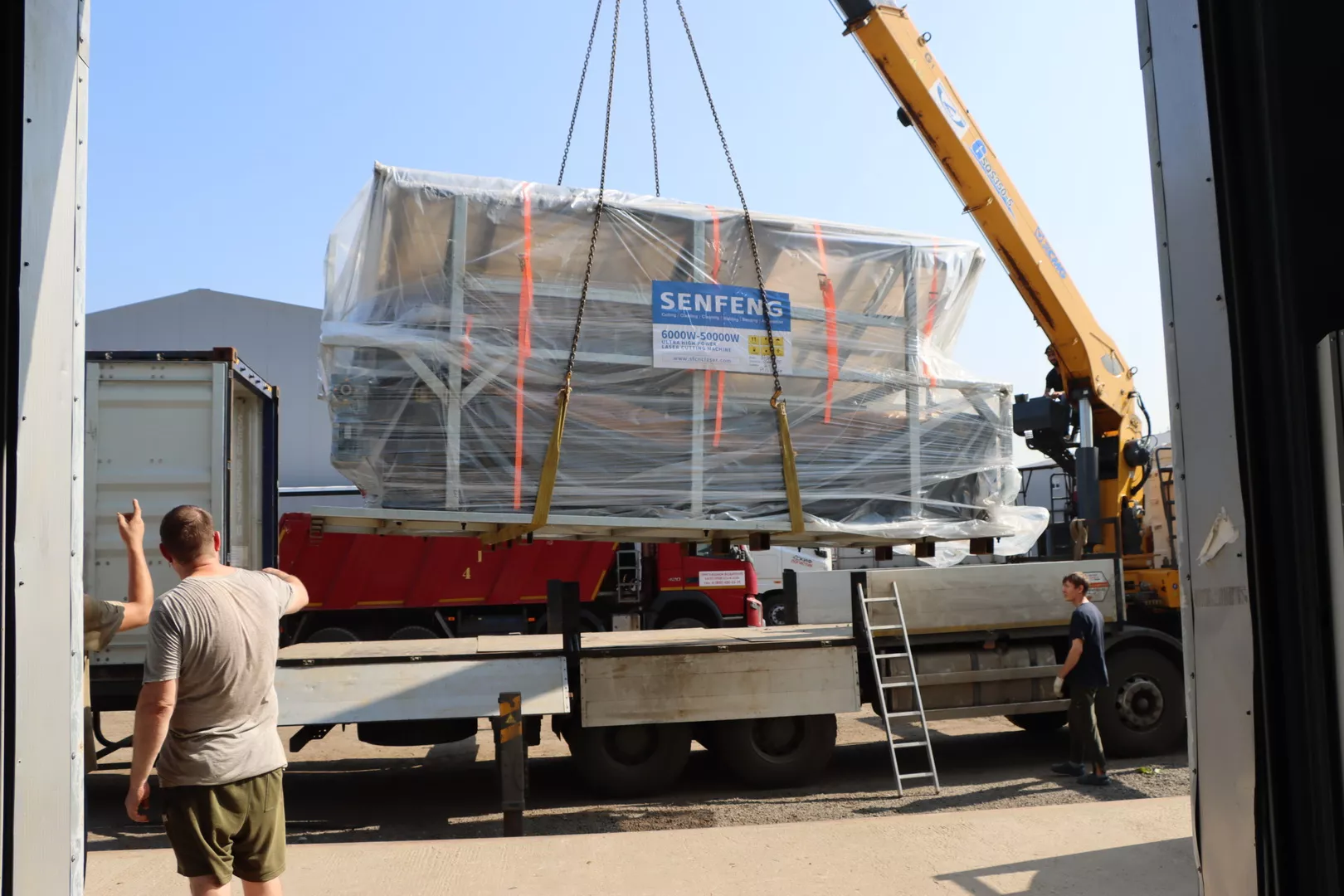 Склад «Технограв» в Москве пополнился высокомощными лазерами Senfeng серии H4 Склад «Технограв» в Москве пополнился высокомощными лазерами Senfeng серии H4