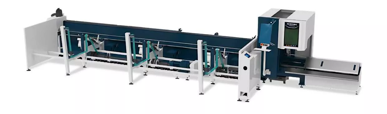 Senfeng SF6009 Plus – станок для лазерной резки труб и профилей с защитной кабиной в зоне реза. Длина заготовок до 6 метров с диаметром до 90 мм. Мощность от 1,5 до 3 кВт.