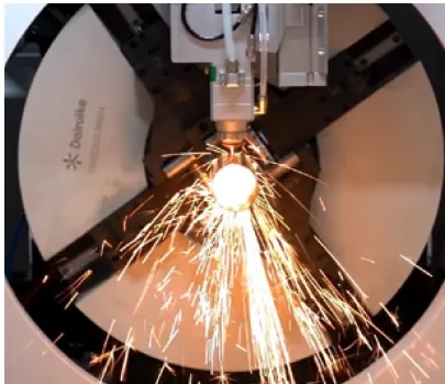 Senfeng SF6020T – станок для лазерной резки труб и профилей с защитной кабиной. Длина заготовок до 6 метров с диаметром до 220 мм. Мощность от 1,5 до 6 кВт.