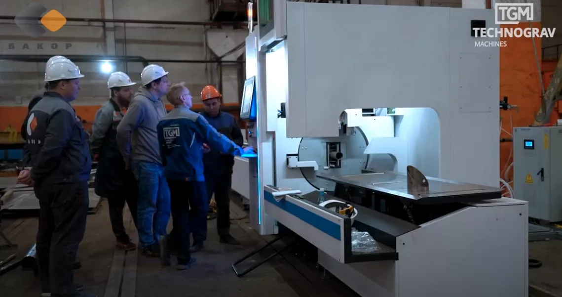 Пусконаладка лазерного оборудования на производстве заказчика: как подготовиться и правильно провести Пусконаладка лазерного оборудования на производстве заказчика: как подготовиться и правильно провести