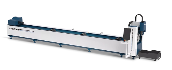 Senfeng SF6012T – станок открытого типа для лазерной резки труб и профилей. Длина заготовок до 6 метров с диаметром до 120 мм. Мощность от 1,5 до 3 кВт.